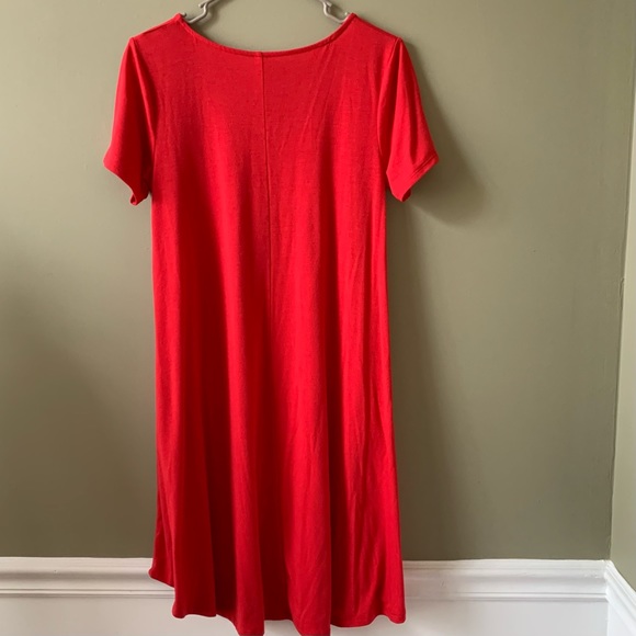 Zenana Premium Red Short Sleeve Swing Dress - Picture 2 of 4